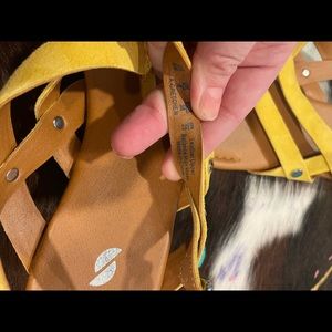 Sarto Gretchen Strappy Leather Sandal
